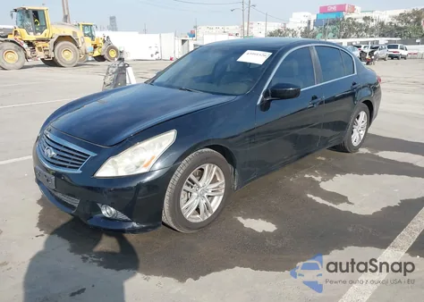 2013 Infiniti G37 Journey z USA, uszkodzony, nr VIN JN1CV6AP8DM301212